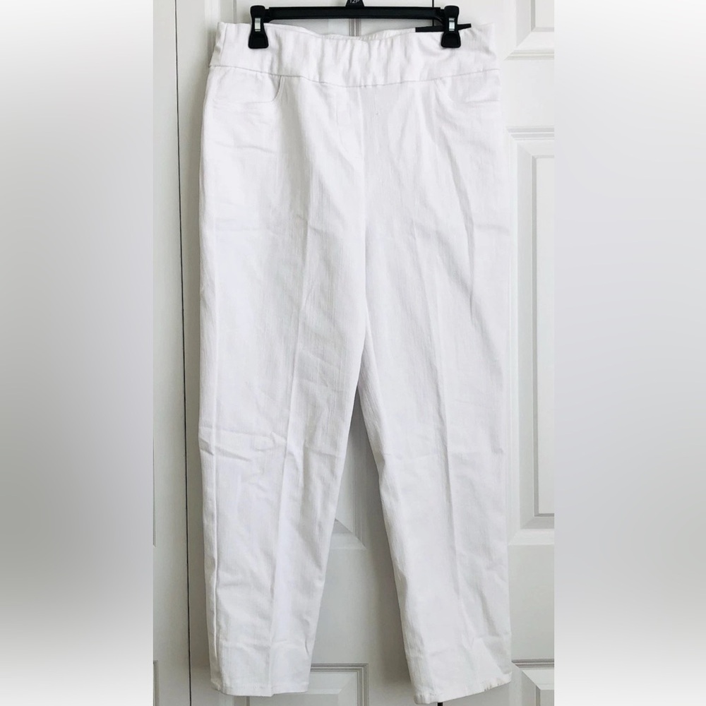 NWT Women's Alfred Dunner Women's Pants Size 8P Proportioned Short Stretch